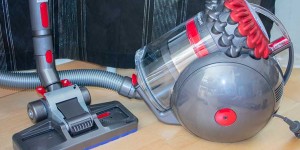 Beitragsbild des Blogbeitrags Dyson Big Ball Parquet Staubsauger