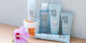 Beitragsbild des Blogbeitrags NIP+FAB Skin Exfoliate Pflegeprodukte 