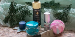 Beitragsbild des Blogbeitrags AHAVA Augenpflege – Beauty Favorit des Monats