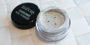 Beitragsbild des Blogbeitrags Isadora Chrome Nails – der neue Trend