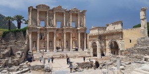 Beitragsbild des Blogbeitrags Die Ruinen von Ephesos 