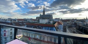 Beitragsbild des Blogbeitrags Hotel Topaz Lamee in Wien 