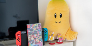 Beitragsbild des Blogbeitrags Gewinnspiel Mario Kart 8 Deluxe + Booster-Streckenpass