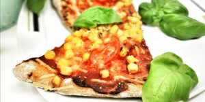 Beitragsbild des Blogbeitrags Vegane Vollkornpizza