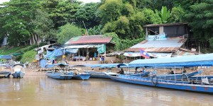 Beitragsbild des Blogbeitrags Mein Asien-Reisetagebuch: Laos – Den Mekong flussabwärts nach Pakbeng 