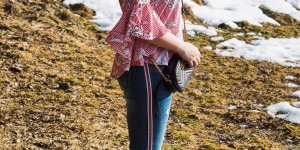 Beitragsbild des Blogbeitrags Outfit: Bluse mit Trompetenärmeln