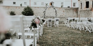 Beitragsbild des Blogbeitrags Vintage-Hochzeit im Schloss 