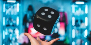 Beitragsbild des Blogbeitrags Die 5 beliebtesten Gesellschaftsspiele für Familien