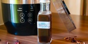 Beitragsbild des Blogbeitrags (Werbung) Glycerit im Joghurtbereiter herstellen – so geht’s!