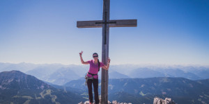 Beitragsbild des Blogbeitrags Gr. Bischofsmütze (2.454m): Höchster Gipfel im Gosaukamm 