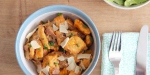 Beitragsbild des Blogbeitrags Kürbisgnocchi mit Sahnesauce