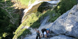 Beitragsbild des Blogbeitrags Der Dalfazer Wasserfall Klettersteig – kurz und knackig