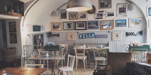 Beitragsbild des Blogbeitrags Kaffee schlürfen in der Pure Living Bakery