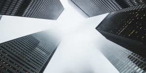 Beitragsbild des Blogbeitrags Aktien kaufen – Tipps und Tricks für Anfänger