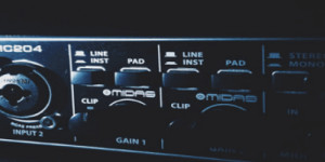Beitragsbild des Blogbeitrags Soundkarte oder onboard Sound, was ist besser?
