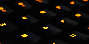 Beitragsbild des Blogbeitrags Mechanische Gaming Tastatur reinigen – worauf kommts an? 