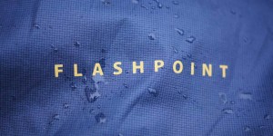 Beitragsbild des Blogbeitrags Rab Flashpoint Pull-On: Ultralight Rain Protection in Review 