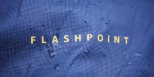 Beitragsbild des Blogbeitrags Rab Flashpoint Pull-On: Ultralight Rain Protection in Review