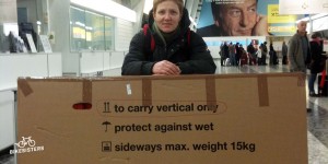 Beitragsbild des Blogbeitrags Fahrrad Transport im Flugzeug – Fahrrad Koffer oder Bike Tasche? 