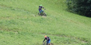 Beitragsbild des Blogbeitrags Trailsurfen im Zillertal – eine Alpenregion mit Bike-Potential 