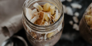Beitragsbild des Blogbeitrags Overnight Oats: Schoko – Mango – Kokos 