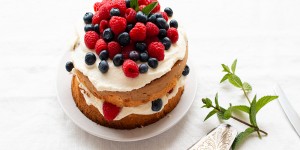 Beitragsbild des Blogbeitrags Beerentorte mit Mascarpone