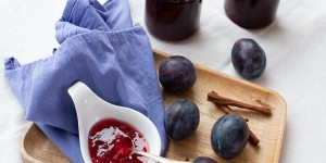 Beitragsbild des Blogbeitrags Zwetschgen Marmelade selber machen