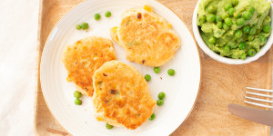 Beitragsbild des Blogbeitrags Maisfritter mit Erbsen-Guacamole
