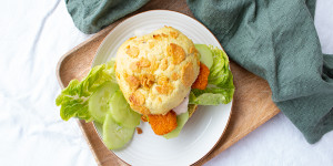 Beitragsbild des Blogbeitrags Schnelles Essen: Fischstäbchen-Burger