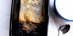 Beitragsbild des Blogbeitrags Schneller Kirschstrudel