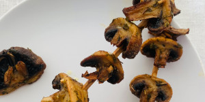 Beitragsbild des Blogbeitrags Gegrillte Champignons aus dem Airfryer
