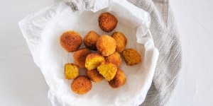 Beitragsbild des Blogbeitrags Kürbis – Reisbällchen | vegan kochen für Kinder
