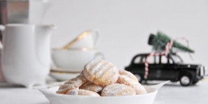 Beitragsbild des Blogbeitrags Puddingkekse mit Vanille | in der Weihnachtsbäckerei 