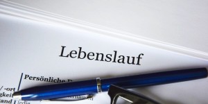 Beitragsbild des Blogbeitrags Mein #Muttertagswunsch, und warum mein Kind mich am Arbeitsmarkt emanzipiert hat.