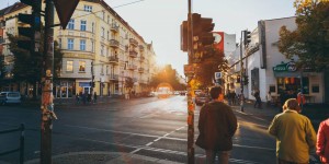 Beitragsbild des Blogbeitrags Ferienwohnung vermieten und mieten in der Stadt