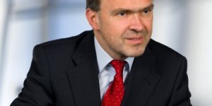 Beitragsbild des Blogbeitrags 3 Solarthermie-News aus Österreich: Absatzplus, Fernwärme-Infoportal, Solarwärme-Galerie 
