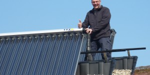 Beitragsbild des Blogbeitrags Handwerker des Monats: Jeder Quadratmeter Solarthermie rentiert sich!
