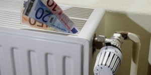 Beitragsbild des Blogbeitrags CO2-Preis ab 2021: So steigen die Heizkosten je nach Heizungstyp