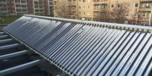 Beitragsbild des Blogbeitrags Ritters Solarthermie-Anlage liefert Wärme dezentral ans Thüringer Fernwärme-Großstadtnetz