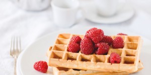Beitragsbild des Blogbeitrags Homemade Yogurt Waffles