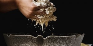 Beitragsbild des Blogbeitrags Über Gluten, Glutenintoleranz (Zölikaie) und warum du vermutlich aus anderen Gründen Magenprobleme hast 