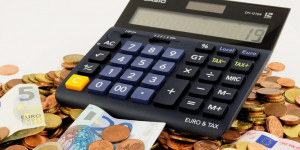 Beitragsbild des Blogbeitrags Der ETF Rendite Rechner