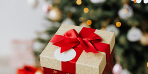 Beitragsbild des Blogbeitrags Beauty Adventskalender 2020 für Österreich und Deutschland