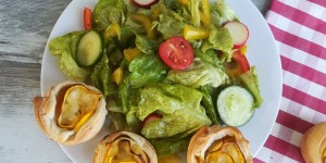 Beitragsbild des Blogbeitrags Zucchini-Käse-Rosen