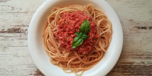Beitragsbild des Blogbeitrags Spaghetti mit Hascheebolognese