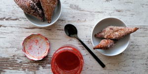 Beitragsbild des Blogbeitrags Spitzenkrapfen in Zimt & Zucker