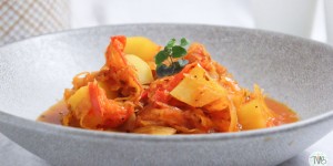 Beitragsbild des Blogbeitrags Veganes Szegediner Gulasch 