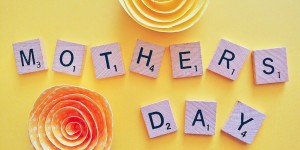 Beitragsbild des Blogbeitrags Morgen ist Muttertag: Blogpostsammlung 