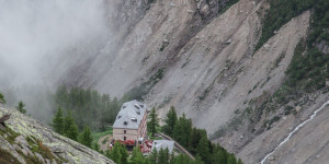 Beitragsbild des Blogbeitrags Refuge du Montenvers in Chamonix: Das Hotel am Fuße des Eismeers 