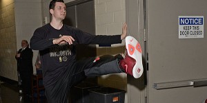 Beitragsbild des Blogbeitrags NBA: Sehnenentzündung! Kein Training für Zipser